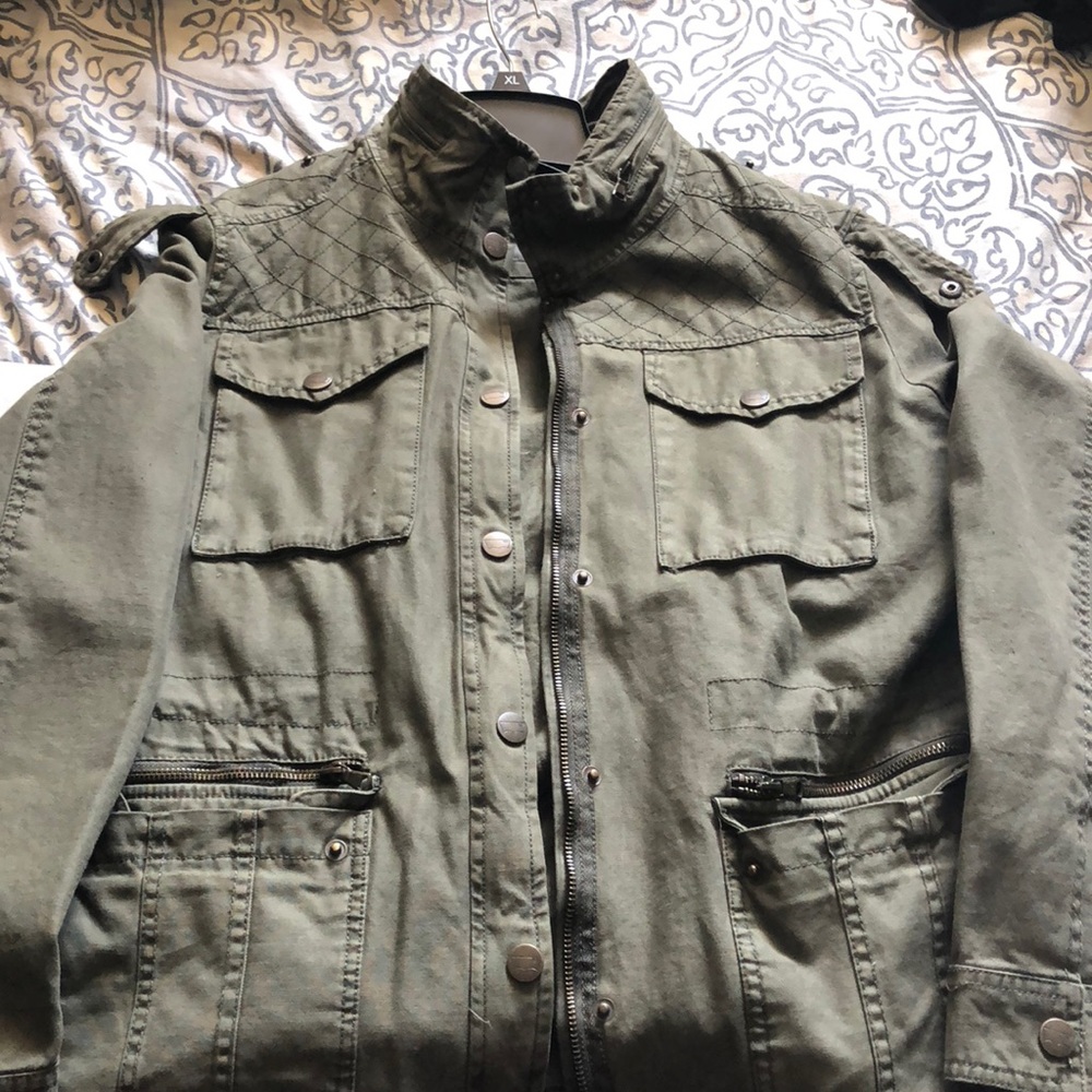 Levi’s heavy weight jacket. NEVER worn